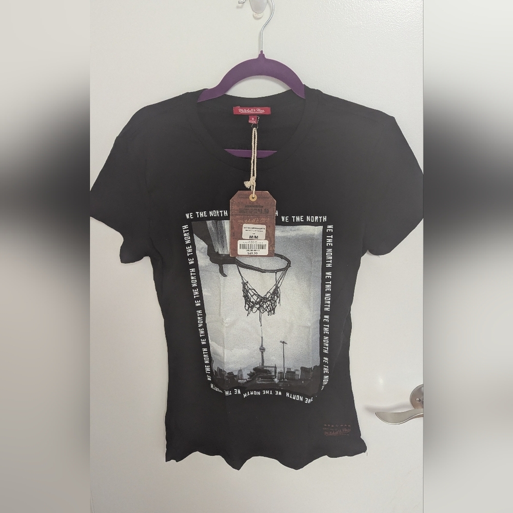 Brand New 'We The North' T-Shirt - Women's Size Medium